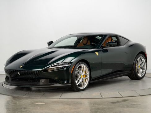 Certified 2022 Ferrari Roma image 10