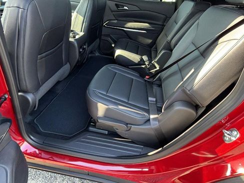 New 2026 Chevrolet Traverse LT FWD image 16