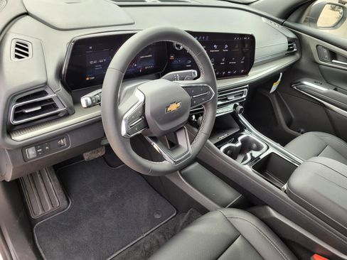 New 2026 Chevrolet Traverse LT w/ Driver Confidence Package image 17