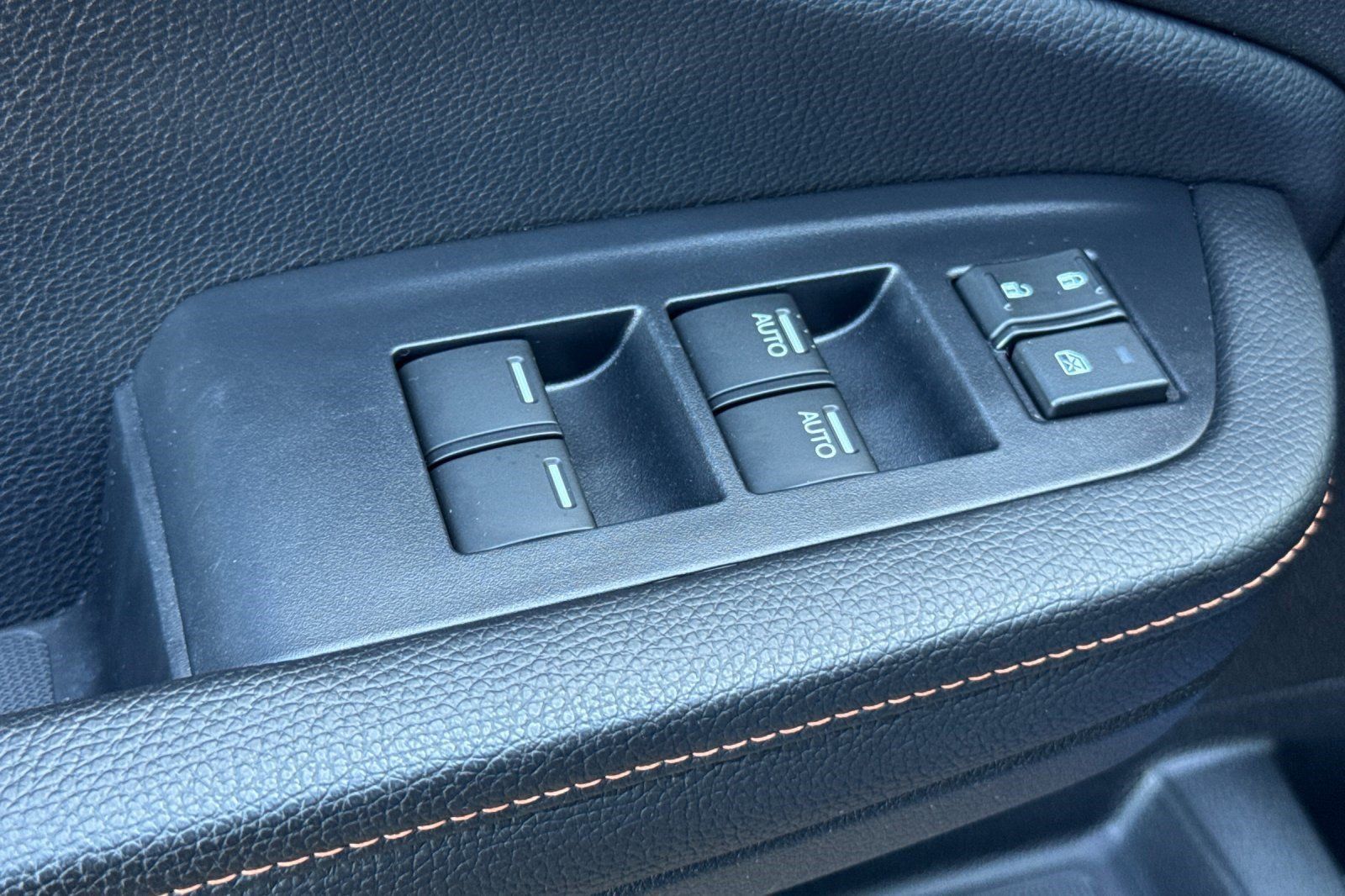 Used 2025 Honda Passport TrailSport image 14