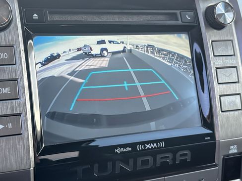 Certified 2018 Toyota Tundra SR5 image 17