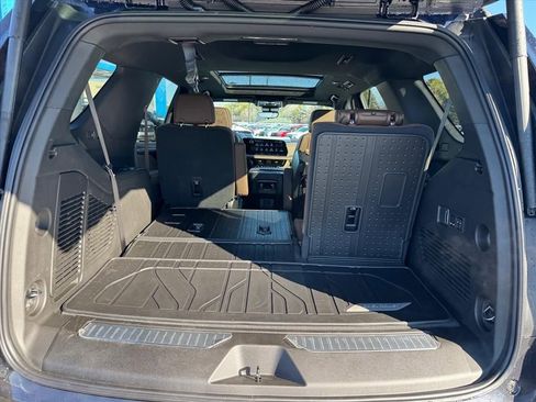 New 2026 Chevrolet Tahoe High Country w/ Sun And Tow Package image 7