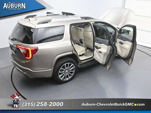 Used 2023 GMC Acadia Denali w/ Denali Technology Package AWD/4WD image 42