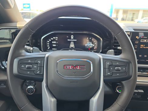 Used 2023 GMC Sierra 1500 SLT w/ SLT Premium Plus Package AWD/4WD image 19