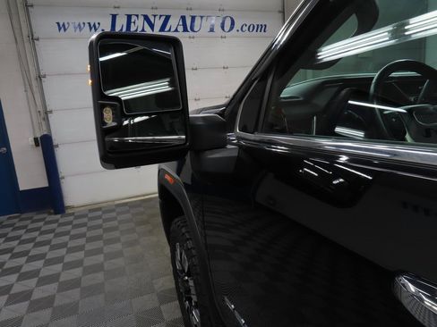 Used 2024 GMC Sierra 3500 Denali w/ Denali Reserve Package image 82
