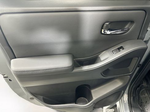 Used 2022 Nissan Frontier PRO-4X w/ Pro-4X Premium Package image 25