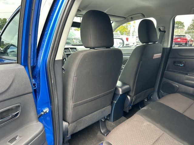 Used 2017 Mitsubishi Outlander Sport SE FWD image 17