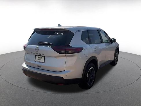 Used 2025 Nissan Rogue SV FWD image 14