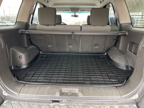 Used 2014 Nissan Xterra S image 14