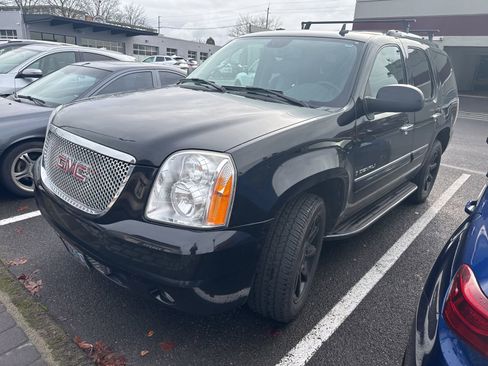 Used 2008 GMC Yukon Denali image 1