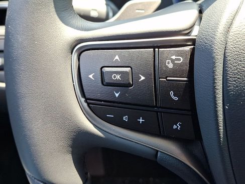 Used 2024 Lexus ES 350 w/ Accessory Package (Z1) FWD image 17