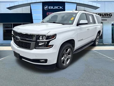 Used 2019 Chevrolet Suburban LT AWD/4WD image 3