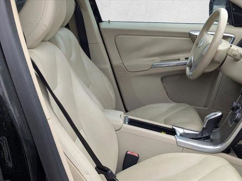 Used 2013 Volvo XC60 3.2 image 20