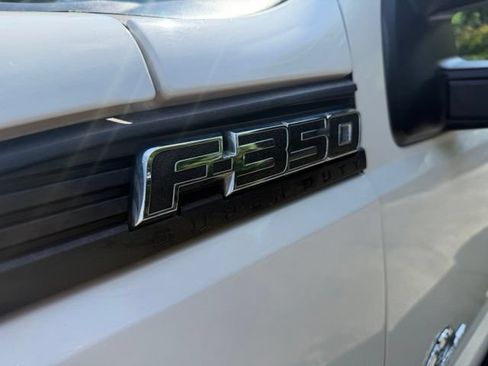 Used 2015 Ford F350 XL w/ Power Equipment Group AWD/4WD image 9