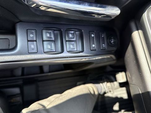 Used 2017 Chevrolet Silverado 1500 LT w/ All Star Edition AWD/4WD image 15