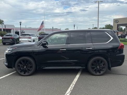 Used 2019 Lexus LX 570 4WD w/ Luxury Package image 10