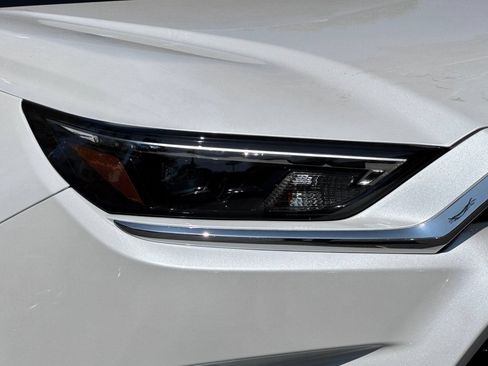 New 2026 Toyota Grand Highlander FWD image 32