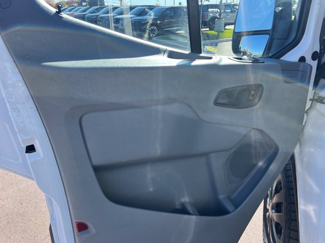 Used 2017 Ford Transit 250 130 Low Roof w/ Exterior Upgrade Package RWD image 20