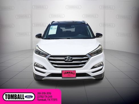Used 2017 Hyundai Tucson Sport FWD image 2