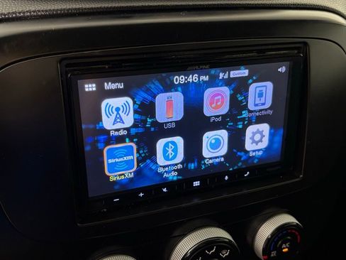 Used 2019 Kia Soul FWD image 22