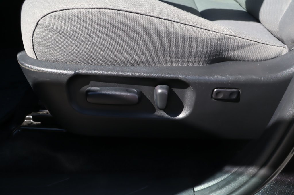 Used 2021 Toyota Tacoma SR5 RWD image 20
