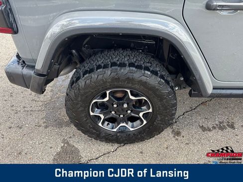 Used 2023 Jeep Wrangler Unlimited Rubicon w/ LED Lighting Group AWD/4WD image 11