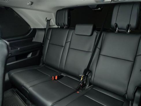 Used 2024 Toyota Sequoia Limited image 21