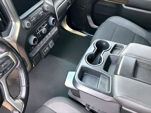 Used 2022 Chevrolet Silverado 1500 RST RWD image 15