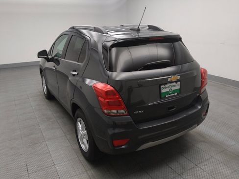 Used 2020 Chevrolet Trax LT w/ Driver Confidence Package FWD image 5