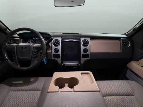 Used 2014 Ford F150 XLT w/ Equipment Group 302A Luxury AWD/4WD image 9