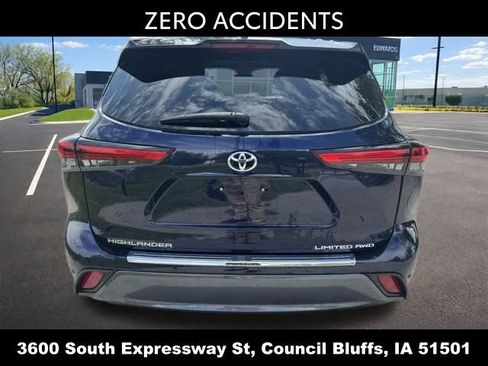 Used 2020 Toyota Highlander Limited w/ Protection Package #3 AWD/4WD image 5