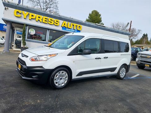 Used 2018 Ford Transit Connect XL image 2