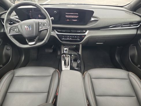 Used 2025 Buick Envista Avenir image 15