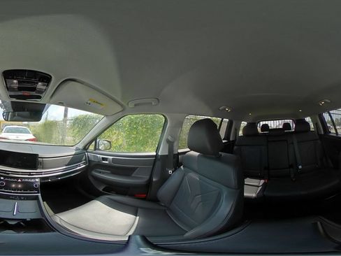 Used 2025 Hyundai Santa Fe SEL FWD image 36