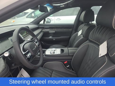 Used 2025 Genesis G90 3.5T image 5