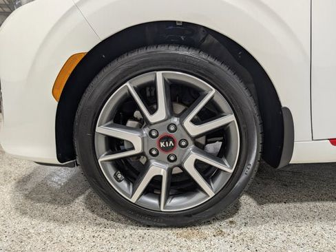 Used 2020 Kia Soul GT-Line w/ GT 2.0L Power Sunroof Package image 9