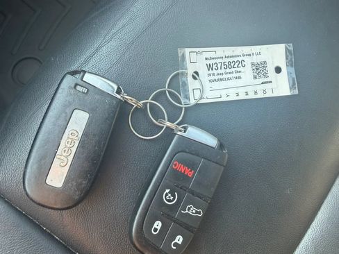 Used 2018 Jeep Grand Cherokee Limited RWD image 40