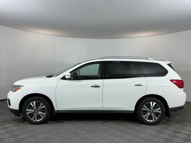 Used 2018 Nissan Pathfinder S FWD image 8