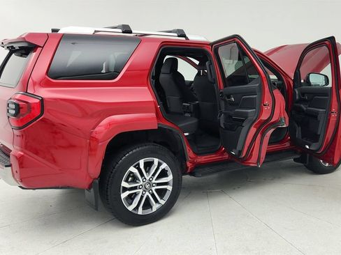 Used 2025 Toyota 4Runner Limited RWD image 12