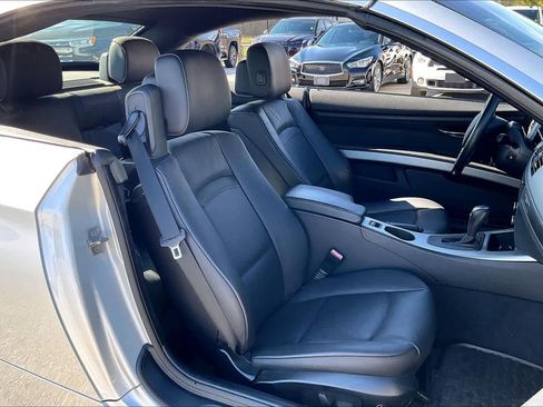 Used 2012 BMW 328i Convertible image 8
