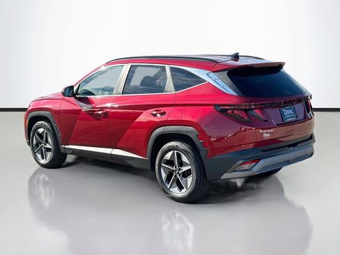 Certified 2025 Hyundai Tucson SEL AWD/4WD image 10