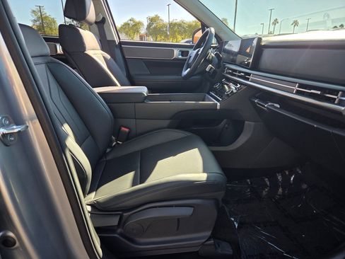 Certified 2025 Hyundai Santa Fe SEL image 22