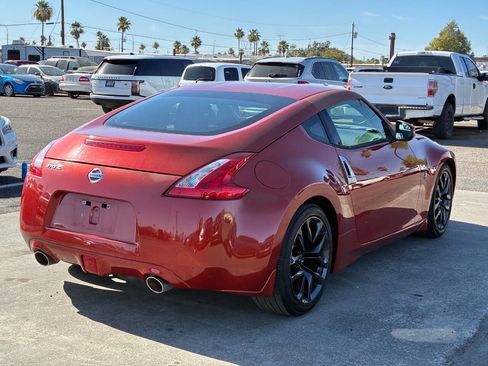 Used 2015 Nissan 370Z Coupe RWD image 8