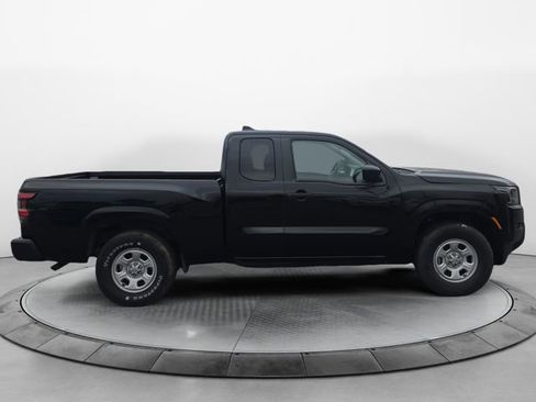 Used 2024 Nissan Frontier S RWD image 6