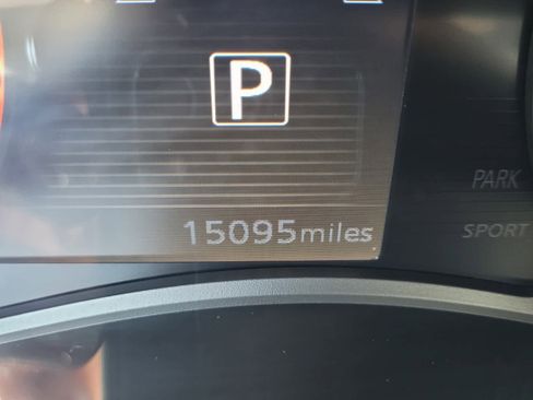 Used 2024 Nissan Kicks SR image 15