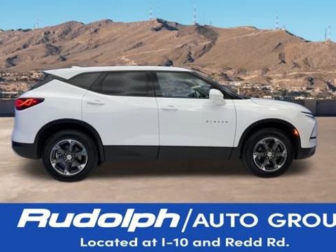 Used 2025 Chevrolet Blazer LT image 6