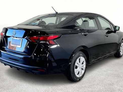New 2025 Nissan Versa S w/ Trunk Package FWD image 39