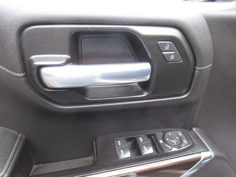 Used 2020 Chevrolet Silverado 1500 LT w/ All-Star Edition image 19