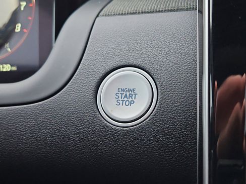 Used 2023 Hyundai Santa Cruz Limited w/ Cargo Package image 20