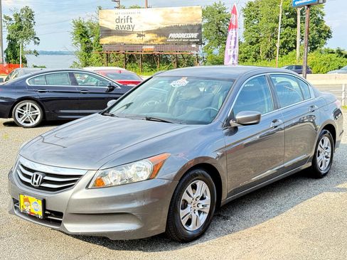 Used 2012 Honda Accord LX image 9
